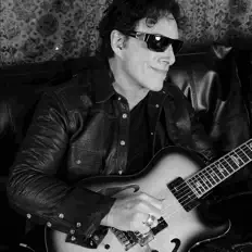收听 Neal Schon、观看音乐视频、阅读小传、查看巡演日期等 ！