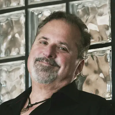 Listen to Bob DiPiero, watch music videos, read bio, see tour dates & more!