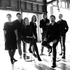 收听 The Song Company、观看音乐视频、阅读小传、查看巡演日期等 ！