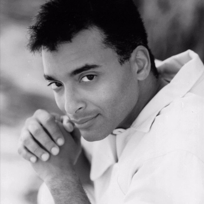 Фото Jon Secada