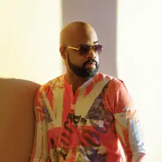 Listen to J Moss, watch music videos, read bio, see tour dates & more!