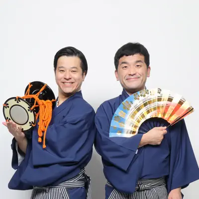 Listen to すゑひろがりず, watch music videos, read bio, see tour dates & more!
