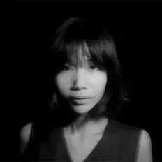 Escucha a SURIM, mira videos musicales, lee su biografía, consulta las fechas de las gira y más.