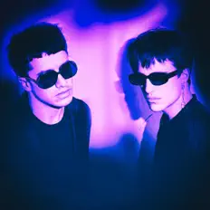 Listen to Peces Raros, watch music videos, read bio, see tour dates & more!