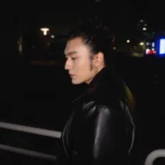 Listen to Sleek Jeezy, watch music videos, read bio, see tour dates & more!