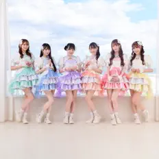 Luce Twinkle Winkを聴いたり、ミュージックビデオを鑑賞したり、経歴やツアー日程などを確認したりしましょう！