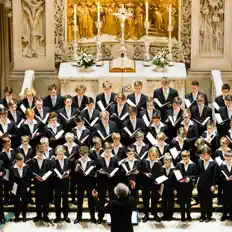 收听 Dresden Kreuzchor、观看音乐视频、阅读小传、查看巡演日期等 ！