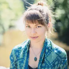 收听 Joanna Goodale、观看音乐视频、阅读小传、查看巡演日期等 ！