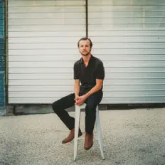 Escucha a Miles Miller, mira vídeos musicales, lee la biografía, consulta fechas de giras y mucho más.