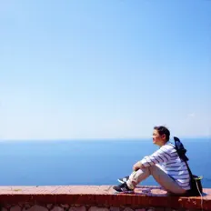 장용성을(를) 듣고, 뮤직 비디오를 보고, 약력을 읽고, 투어 일정 등을 확인하세요!