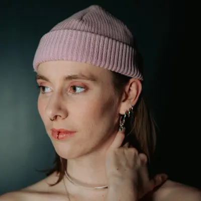 Listen to Malou Lovis, watch music videos, read bio, see tour dates & more!