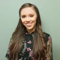 Listen to Anna Clara Rocha, watch music videos, read bio, see tour dates & more!