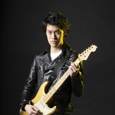 Listen to Soshina, watch music videos, read bio, see tour dates & more!