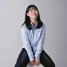 Luister naar Choi Sang Eun, bekijk muziekvideo's, lees de bio, bekijk de tourdata, en meer!