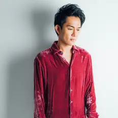 聆聽 Conisch、觀看音樂影片、閱讀小傳、查看巡演日期等！