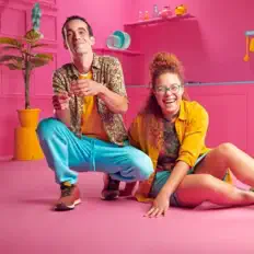 Listen to Marcel i Júlia, watch music videos, read bio, see tour dates & more!