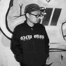Dengarkan Junes K, tonton video musik, baca bio, lihat tanggal tur & lainnya!