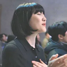 聆聽 Ge:next、觀看音樂影片、閱讀小傳、查看巡演日期等！