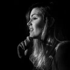 Listen to Elvira Sastre, watch music videos, read bio, see tour dates & more!