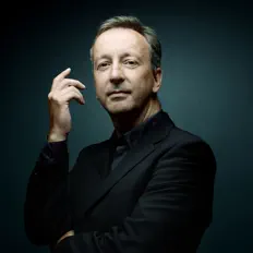 Listen to Paul Agnew, watch music videos, read bio, see tour dates & more!