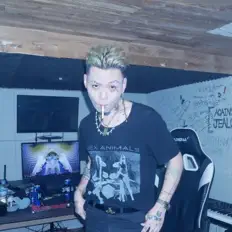 Listen to unofficialboyy, watch music videos, read bio, see tour dates & more!