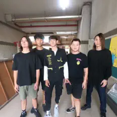 Wildroseを聴いたり、ミュージックビデオを鑑賞したり、経歴やツアー日程などを確認したりしましょう！