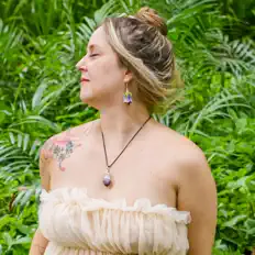 Posłuchaj wykonawcy Roberta Nistra, obejrzyj teledyski, przeczytaj biografię, zobacz daty tras koncertowych i nie tylko!