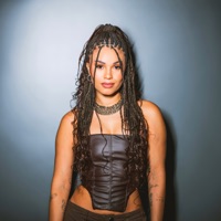 Thais Macedo
