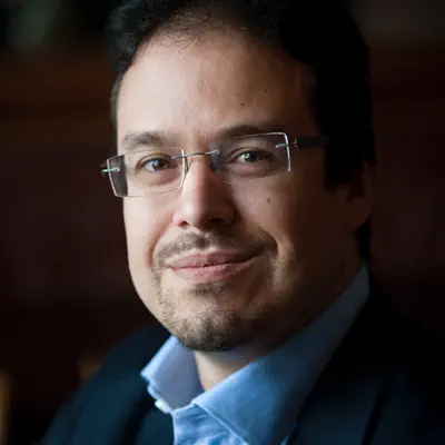 Listen to Leonardo García Alarcón, watch music videos, read bio, see tour dates & more!