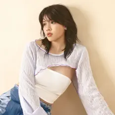 Dengarkan Changg, tonton video musik, baca bio, lihat tanggal tur & lainnya!