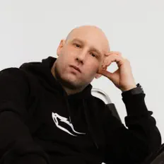 Listen to ТРИ БЭКА, watch music videos, read bio, see tour dates & more!