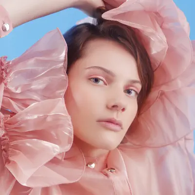 Listen to лиза гинзбург, watch music videos, read bio, see tour dates & more!
