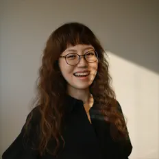리 케이을(를) 듣고, 뮤직 비디오를 보고, 약력을 읽고, 투어 일정 등을 확인하세요!