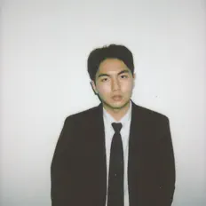 收听 Seong Inchang、观看音乐视频、阅读小传、查看巡演日期等 ！