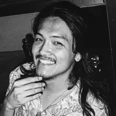 Dengarkan Song In Hyo, tonton video musik, baca bio, lihat tanggal tur & lainnya!