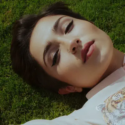 Listen to Norah Benatia, watch music videos, read bio, see tour dates & more!