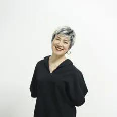 Poslechněte si interpreta Kimiko Itoh, sledujte hudební videa, přečtěte si životopis, podívejte se na data turné a další informace.