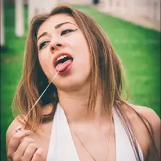 Ascolta Blondie, guarda video musicali, leggi la biografia, vedi le date del tour & altro!