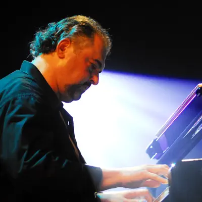 Listen to Michel Freidenson, watch music videos, read bio, see tour dates & more!