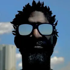 Plugz을(를) 듣고, 뮤직 비디오를 보고, 약력을 읽고, 투어 일정 등을 확인하세요!