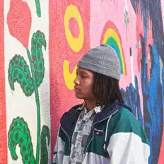 Oumuamua dinle, müzik videolarını izle, biyografisini oku, tur tarihlerini ve daha fazlasını gör!