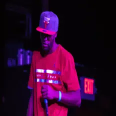 Ouça MLK LyricalZues, assista a videoclipes, leia a biografia, veja as datas das turnês e mais!