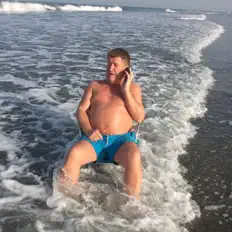 Ouça Peter Kearns, assista a videoclipes, leia a biografia, veja as datas das turnês e mais!