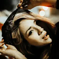 Ouça MPeach, assista a videoclipes, leia a biografia, veja as datas das turnês e mais!