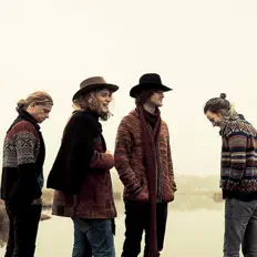 收听 AlascA、观看音乐视频、阅读小传、查看巡演日期等 ！