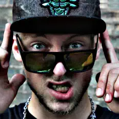 Hör dir Ill Fortune an, schau dir Musikvideos an, lies die Biografie, finde Tourdaten und mehr!