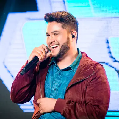 Listen to Felipe Ferraz, watch music videos, read bio, see tour dates & more!