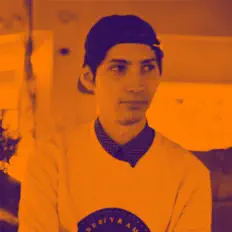 Bones Noizeを聴いたり、ミュージックビデオを鑑賞したり、経歴やツアー日程などを確認したりしましょう！