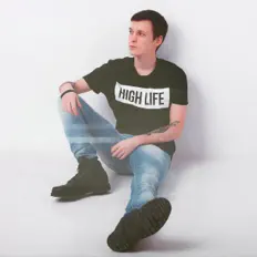 Poslechněte si interpreta ИNkkи, sledujte hudební videa, přečtěte si životopis, podívejte se na data turné a další informace.