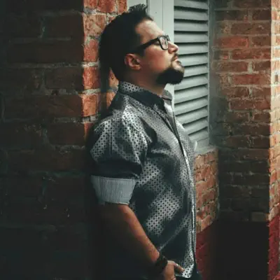 Listen to Ale Siqueira, watch music videos, read bio, see tour dates & more!